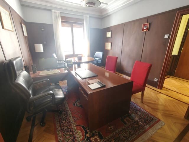 4 sypialnia Mieszkanie na sprzedaż w Bilbao - 495 000 € (Ref: 10118592)