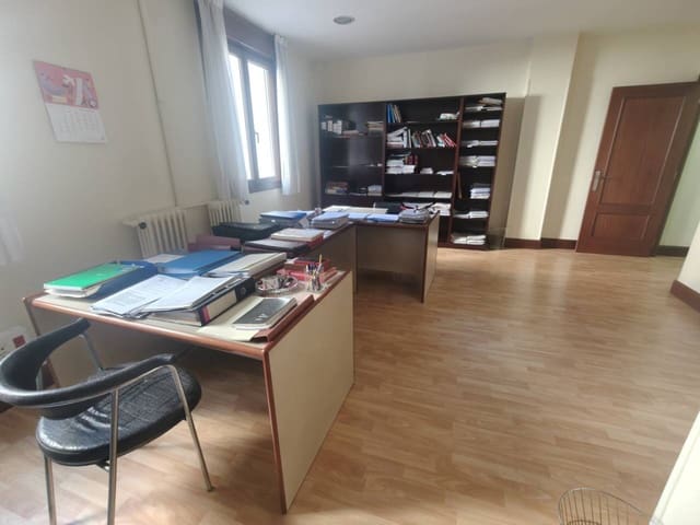 4 sypialnia Mieszkanie na sprzedaż w Bilbao - 495 000 € (Ref: 10118592)