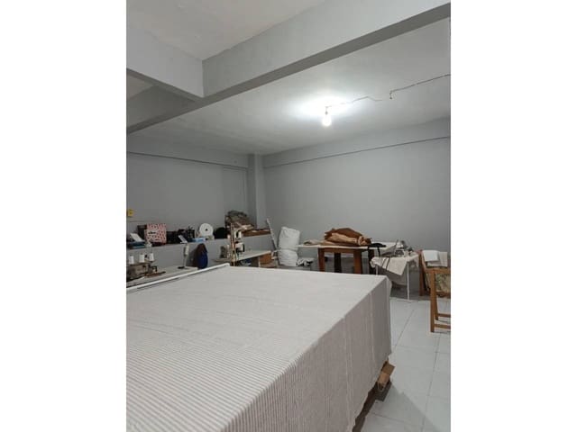 Kaupallinen myytävänä paikassa Barakaldo - 130 000 € (Ref: 10139038)