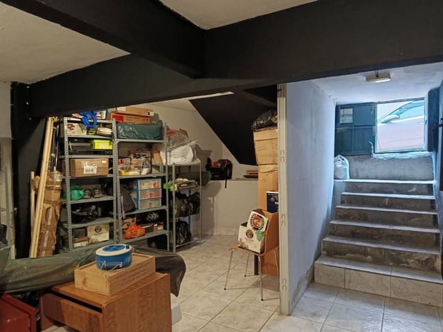 Kaupallinen myytävänä paikassa Barakaldo - 130 000 € (Ref: 10139038)