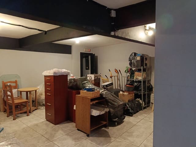 Kaupallinen myytävänä paikassa Barakaldo - 130 000 € (Ref: 10139038)