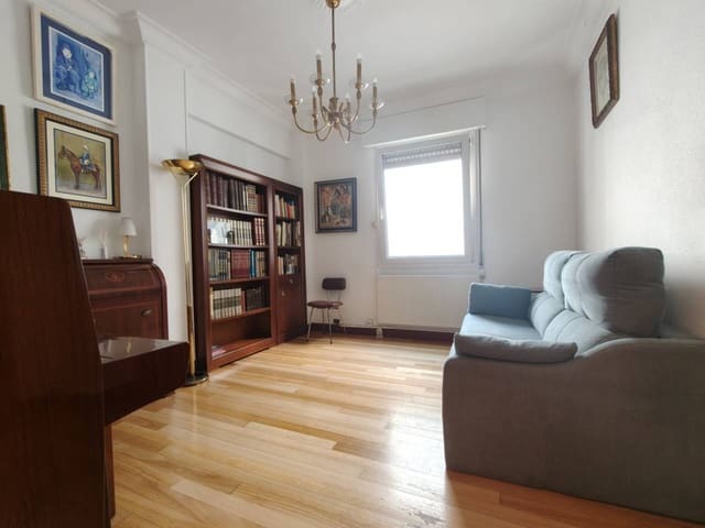 Piso de 2 habitaciones en Bilbao en venta - 435.000 € (Ref: 10145649)