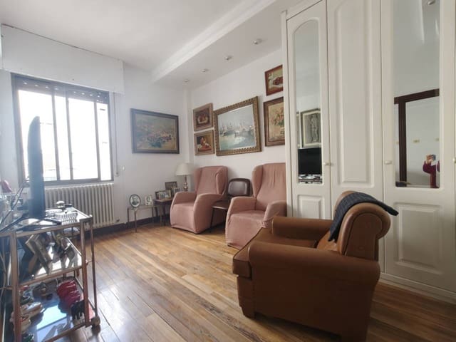 Piso de 2 habitaciones en Bilbao en venta - 435.000 € (Ref: 10145649)