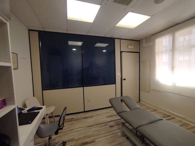 Escritório para arrendar em Bilbao - 650 € (Ref: 10148092)