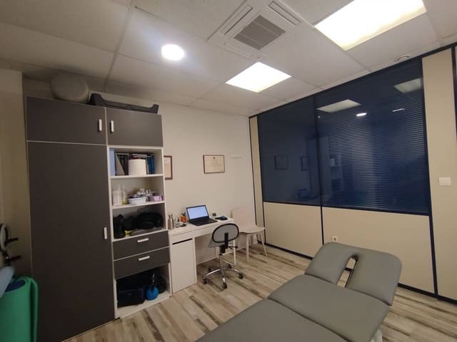 Escritório para arrendar em Bilbao - 650 € (Ref: 10148092)
