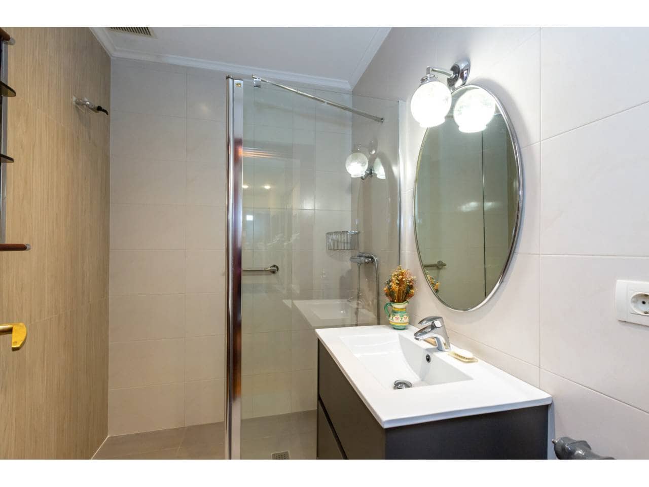 4 chambre Appartement à vendre à Bilbao avec garage - 682 000 € (Ref: 10182426)
