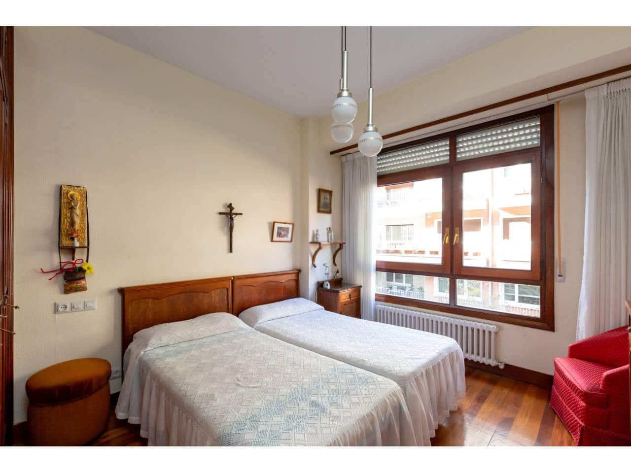 4 chambre Appartement à vendre à Bilbao avec garage - 682 000 € (Ref: 10182426)