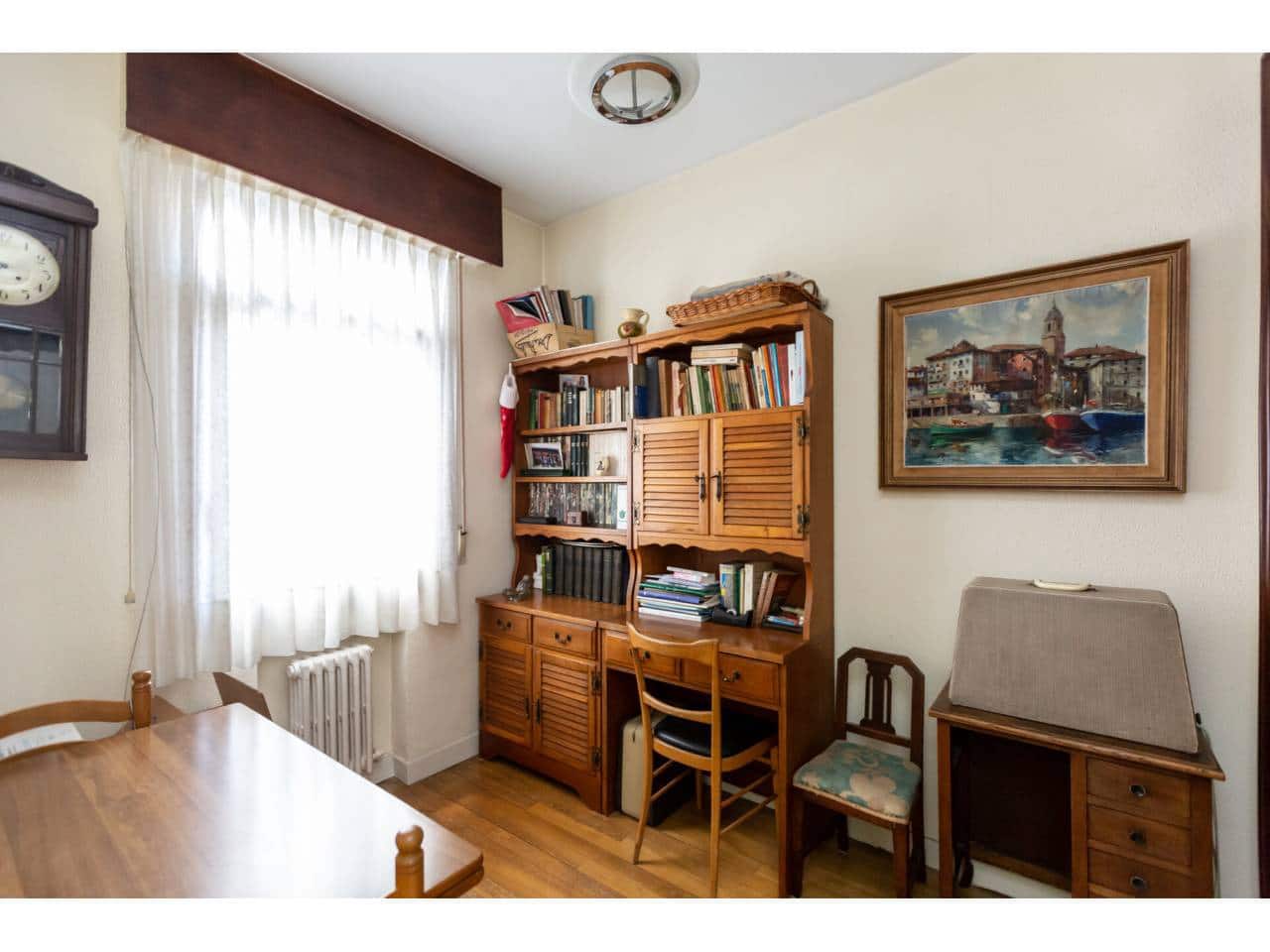 4 chambre Appartement à vendre à Bilbao avec garage - 682 000 € (Ref: 10182426)