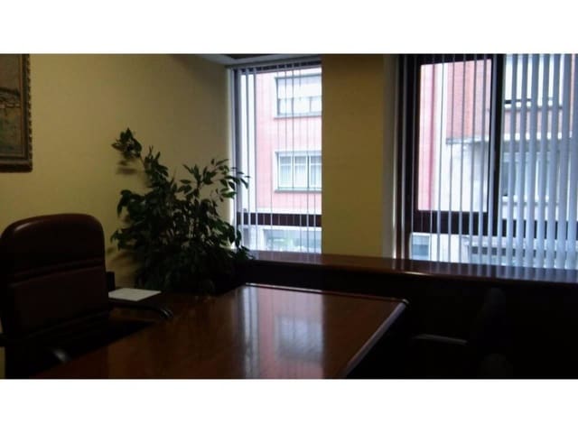 Ufficio in vendita in Bilbao con garage - 450.000 € (Rif: 3860384)