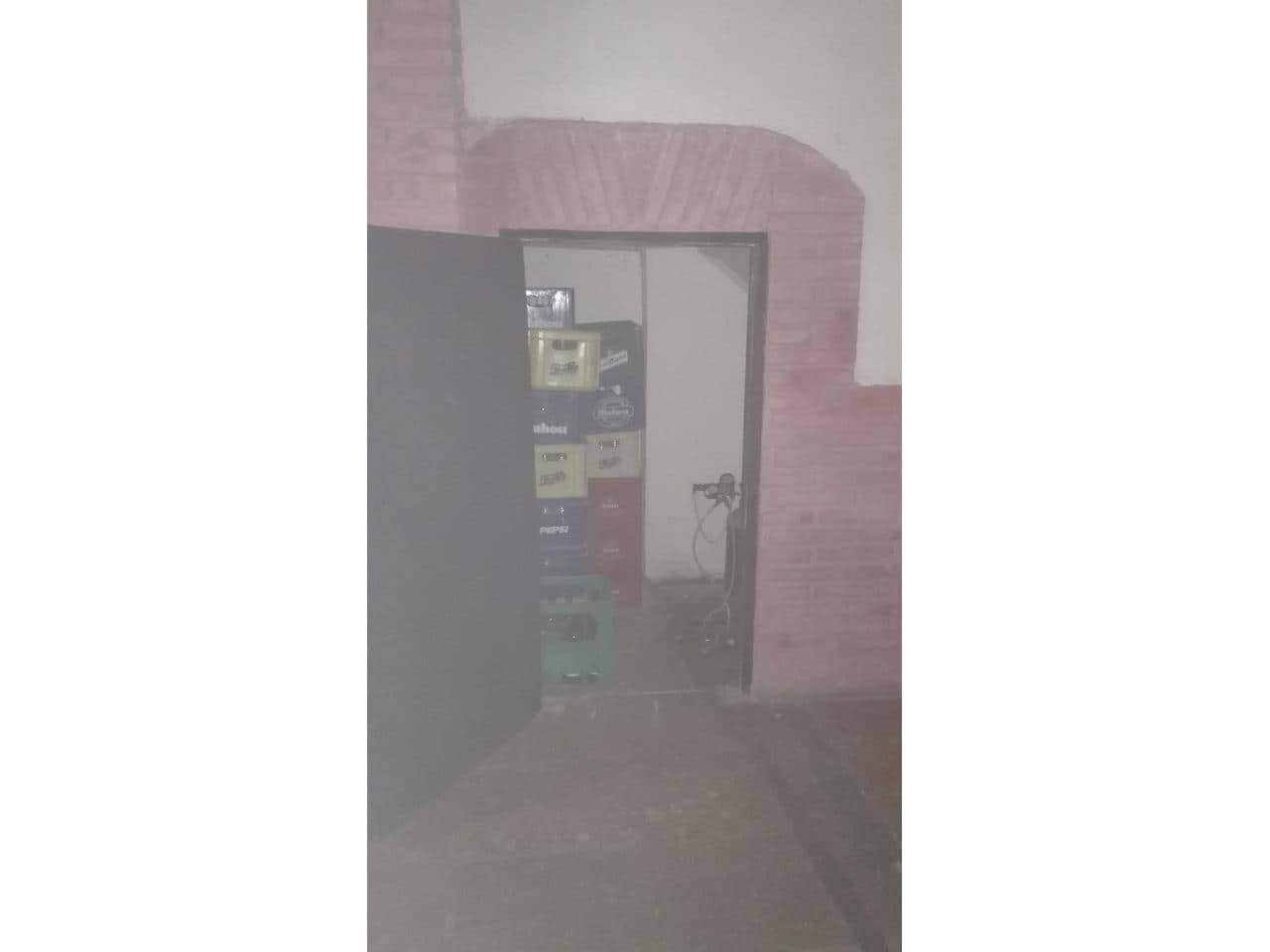 Kommersiell til salgs i Bilbao - € 240 000 (Ref: 3860423)