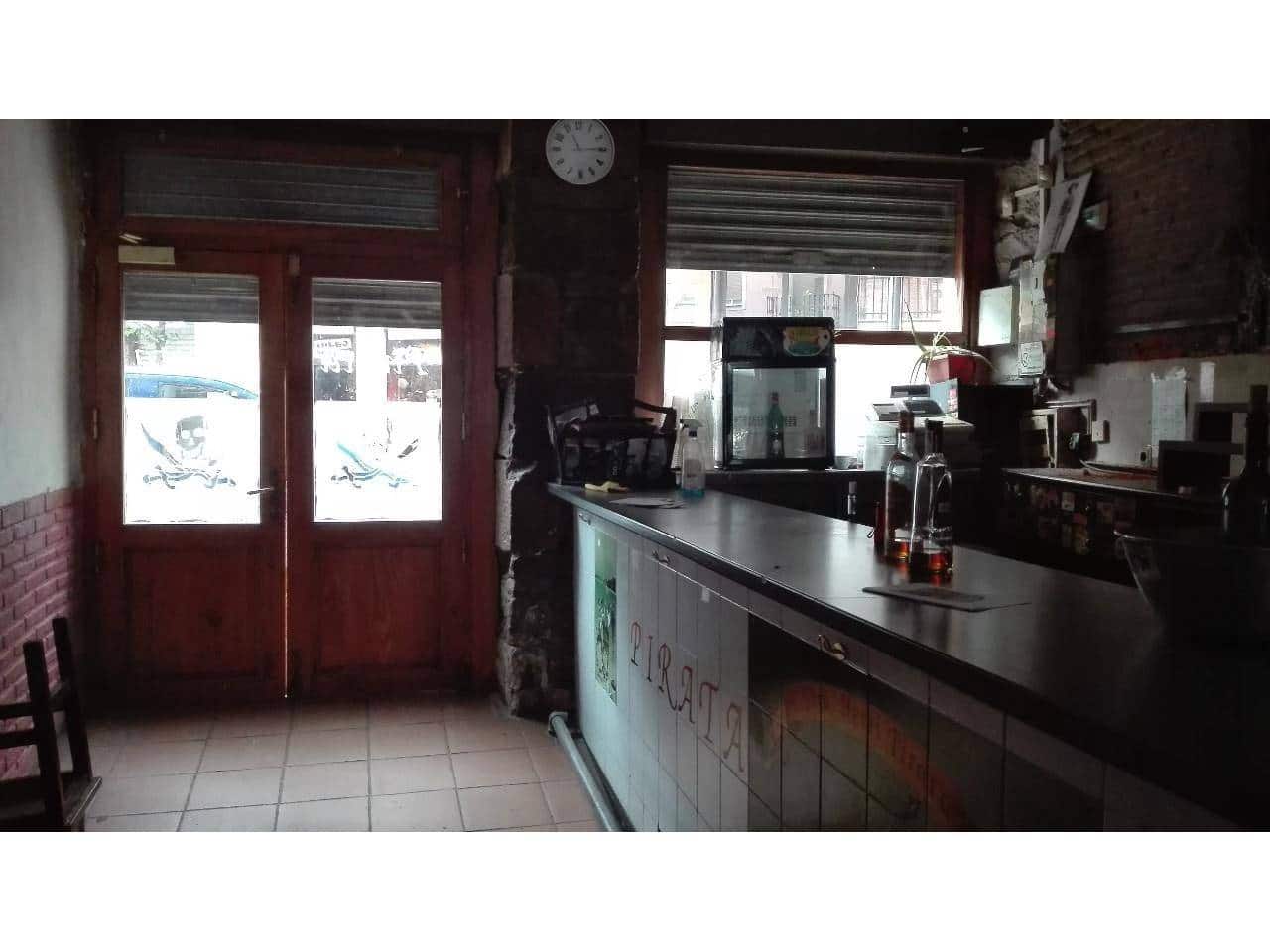 Kommersiell til salgs i Bilbao - € 240 000 (Ref: 3860423)