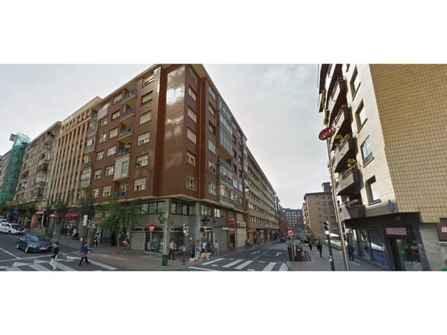 Commercial for sale in Bilbao - € 125,000 (Ref: 3860448)