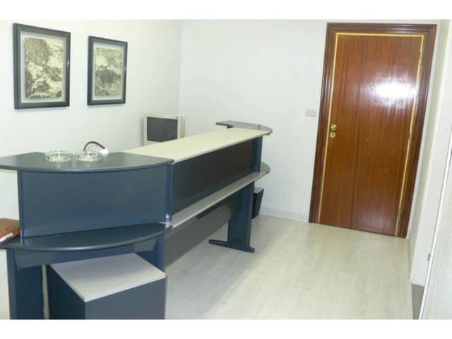 Office for rent in Bilbao - € 975 (Ref: 3861339)