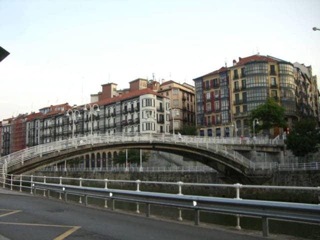 Ufficio in vendita in Bilbao - 80.000 € (Rif: 3861419)