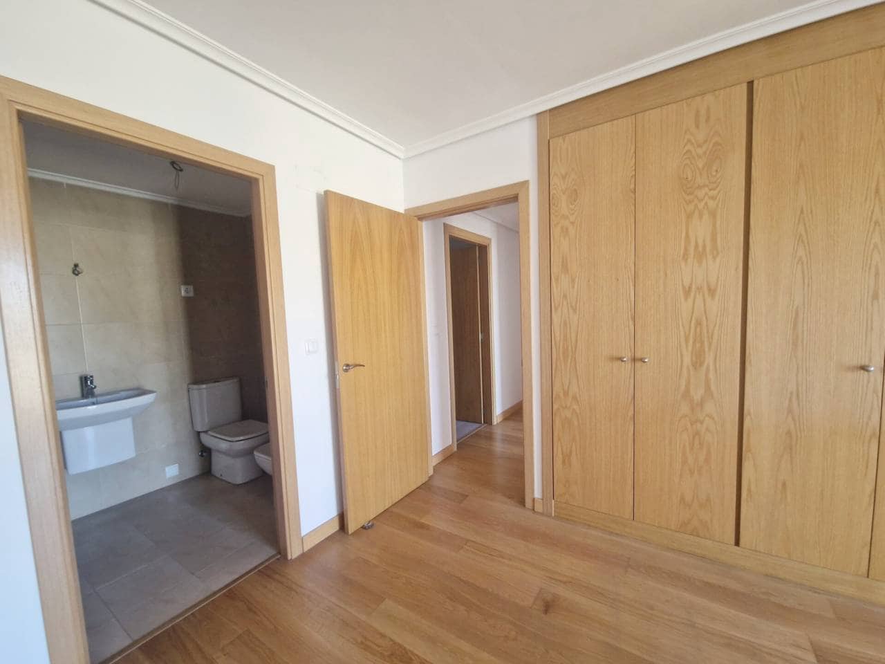 3 soveværelse Lejlighed til salg i Bilbao med garage - € 478.000 (Ref: 3861494)