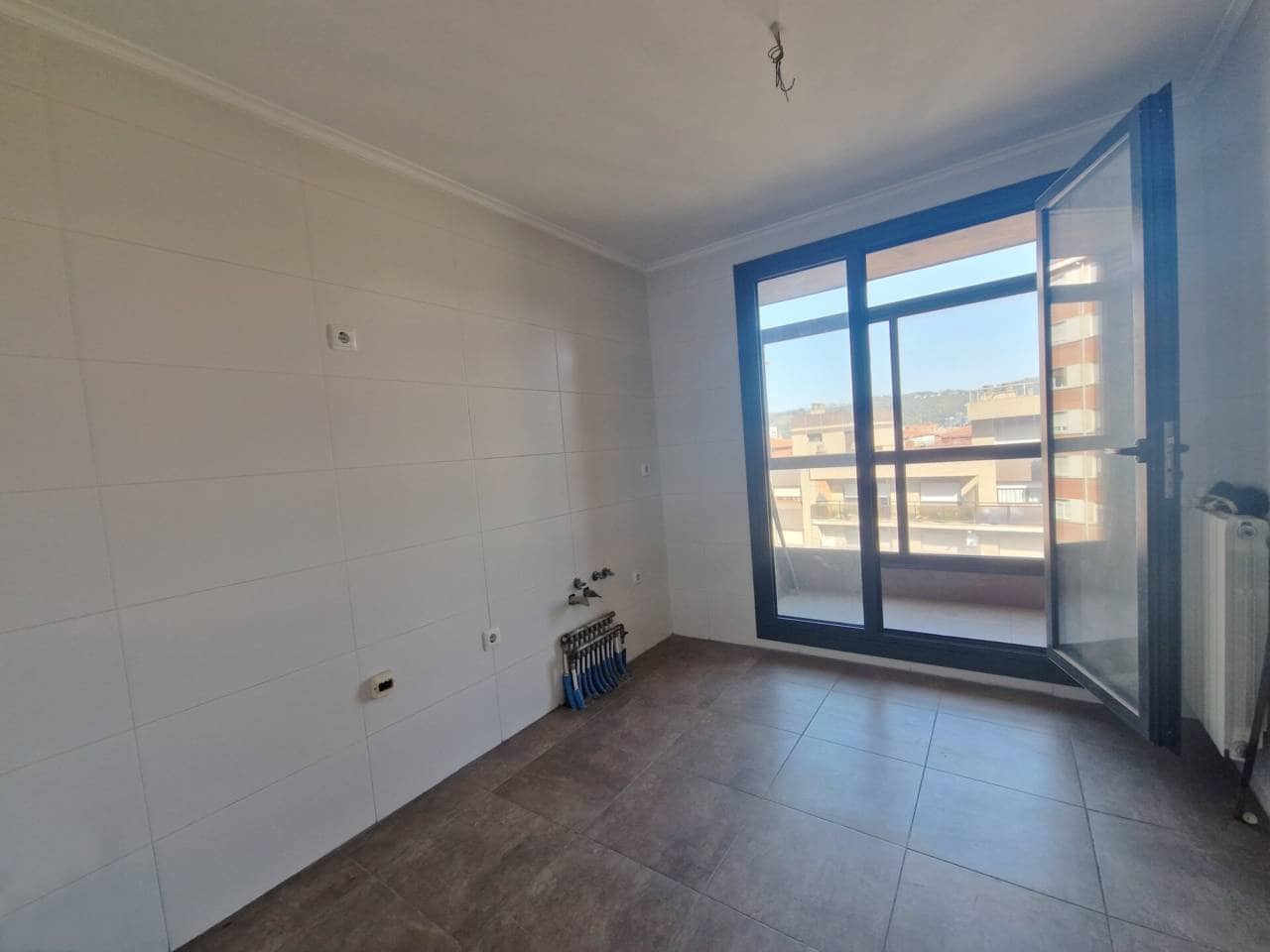 3 soveværelse Lejlighed til salg i Bilbao med garage - € 478.000 (Ref: 3861494)