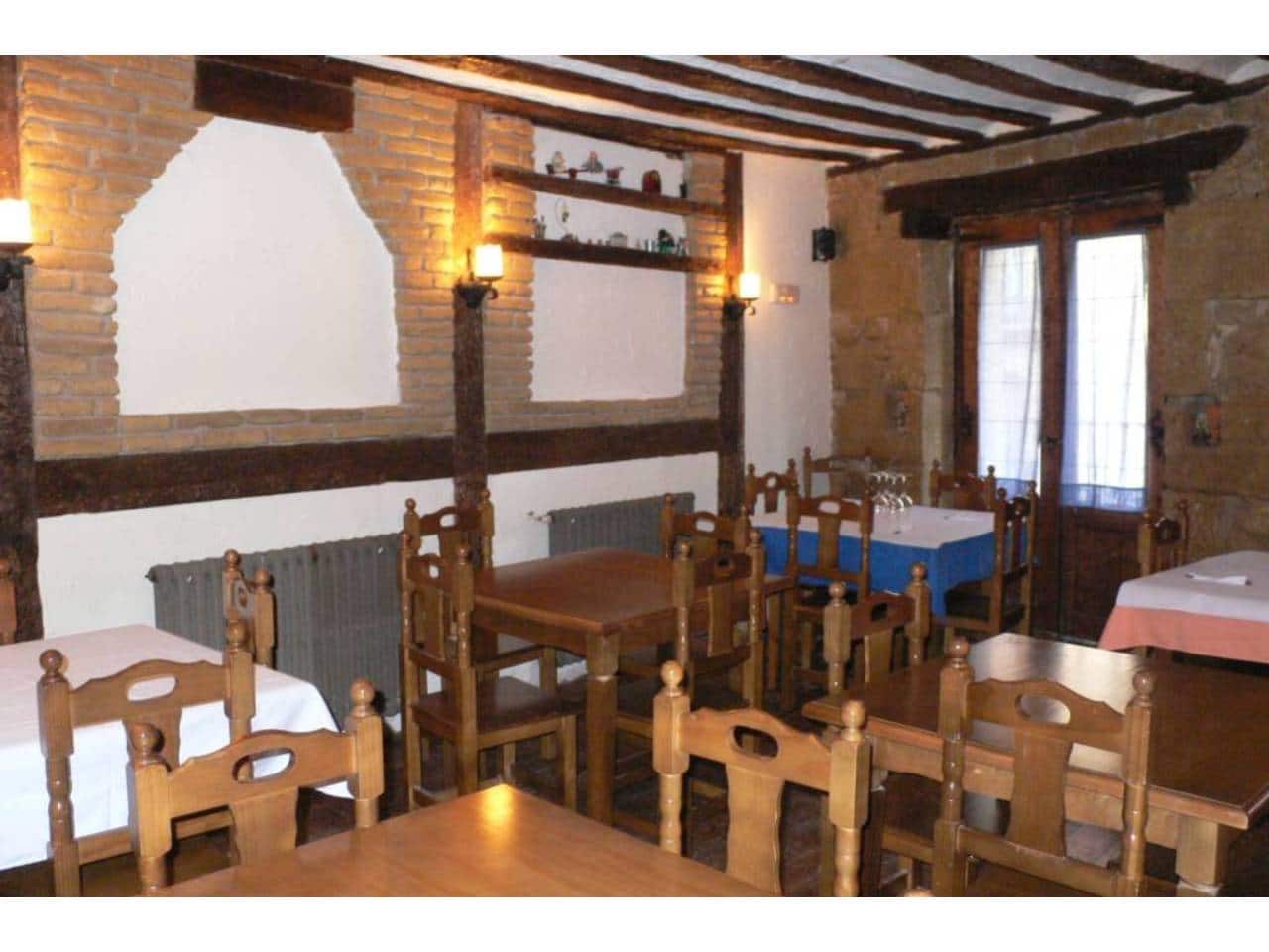 3 soveværelse Restaurant/Bar til salg i Haro - € 390.000 (Ref: 3861820)