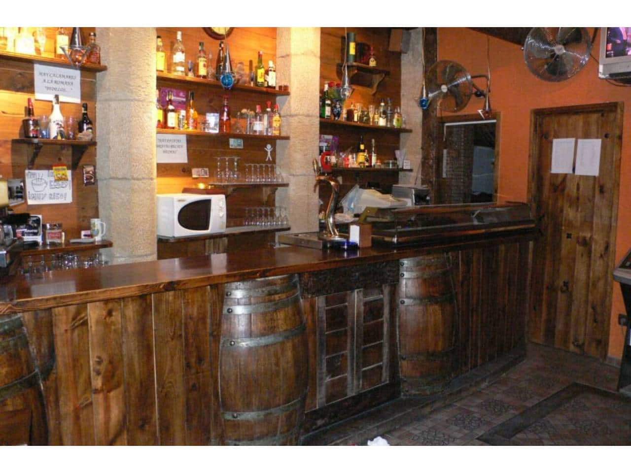 3 soveværelse Restaurant/Bar til salg i Haro - € 390.000 (Ref: 3861820)