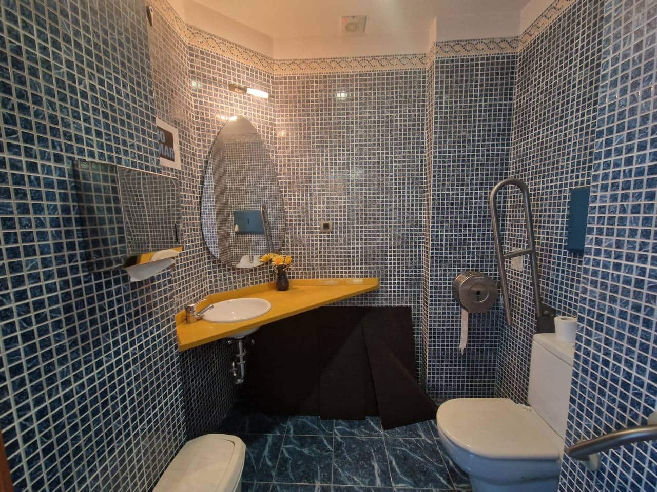 Commerciale da affittare in Bilbao - 1.100 € (Rif: 3861881)