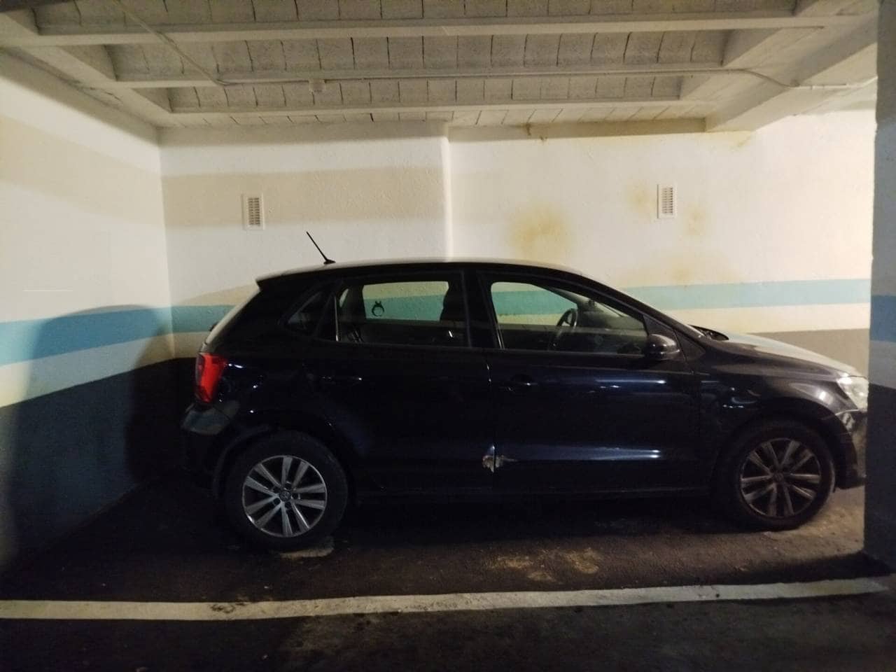 Garage til salg i Bilbao - € 43.500 (Ref: 3862000)