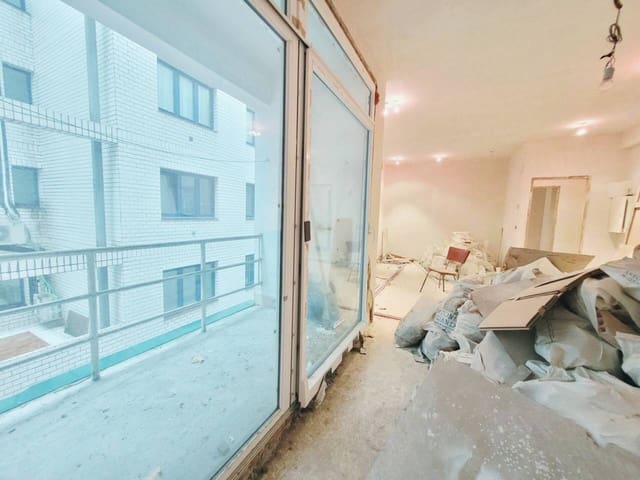 8 sovrum Lägenhet till salu i Bilbao med garage - 1 400 000 € (Ref: 3862093)