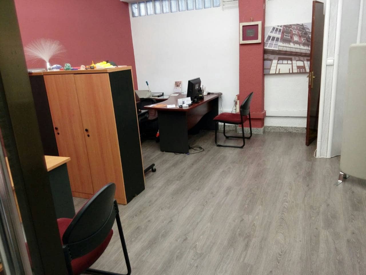 Kaupallinen myytävänä paikassa Bilbao - 99 000 € (Ref: 3862190)