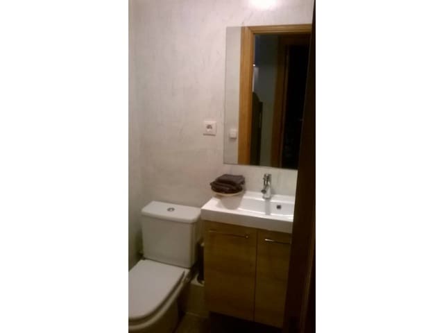 Commercial for sale in Bilbao - € 99,000 (Ref: 3862220)