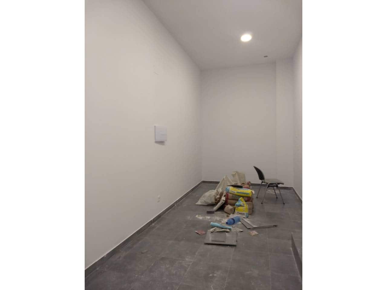 Erhverv til salg i Bilbao - € 50.000 (Ref: 3873484)