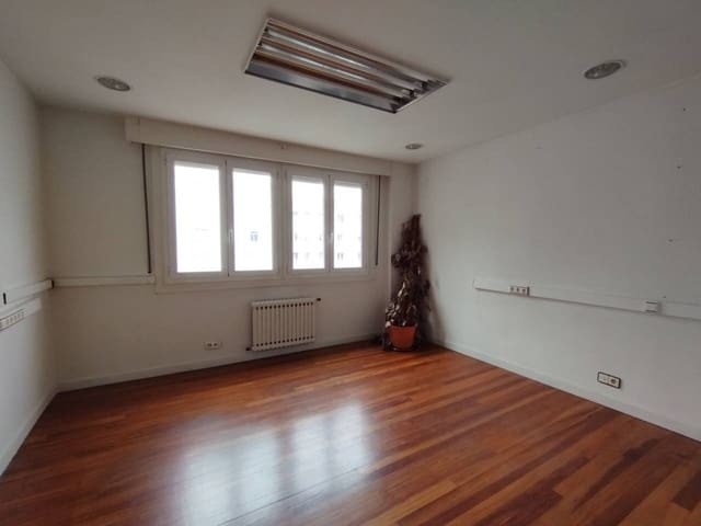 Kontor til leje i Bilbao - € 490 (Ref: 3894683)