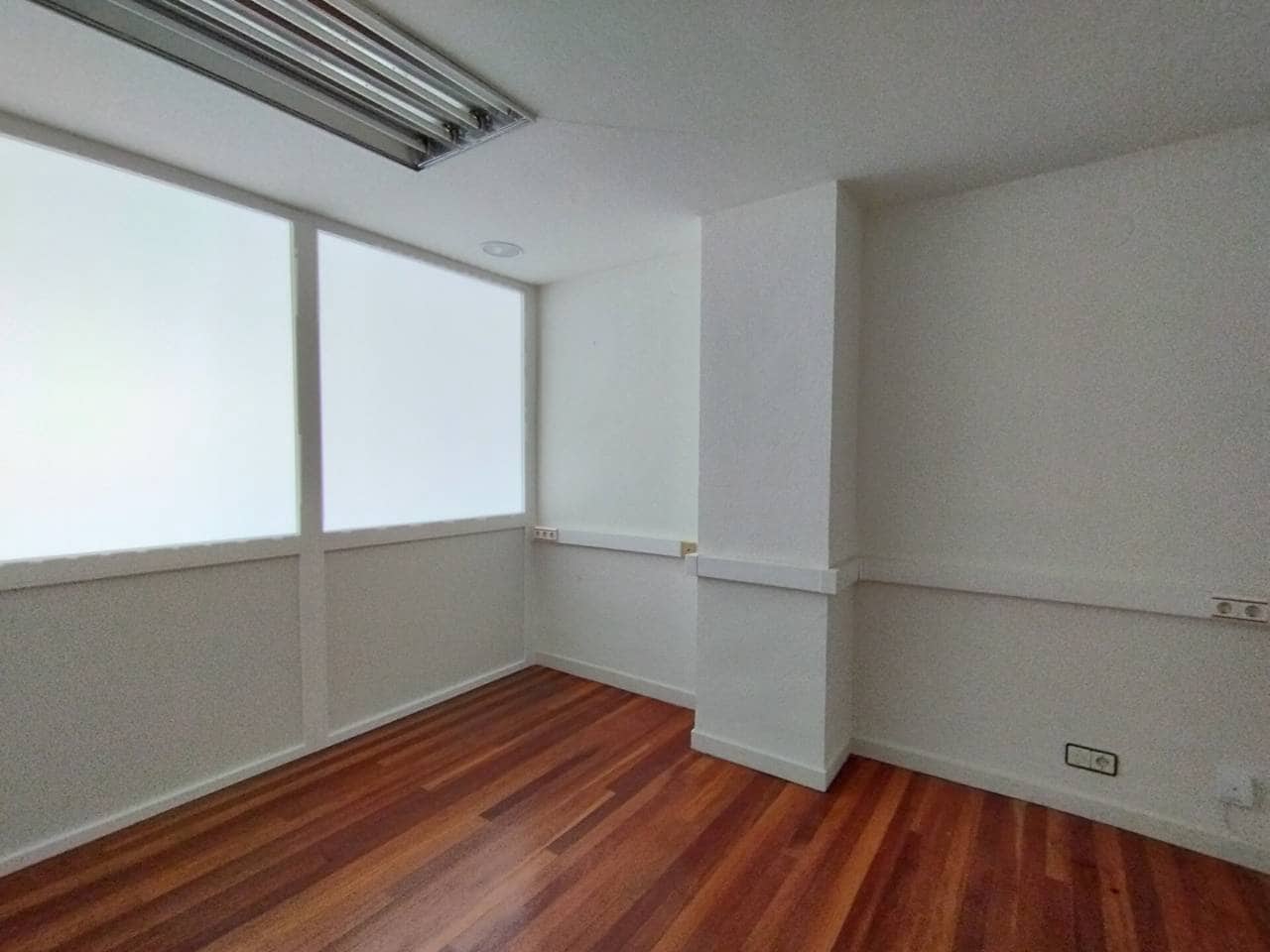 Kontor til leje i Bilbao - € 490 (Ref: 3894683)