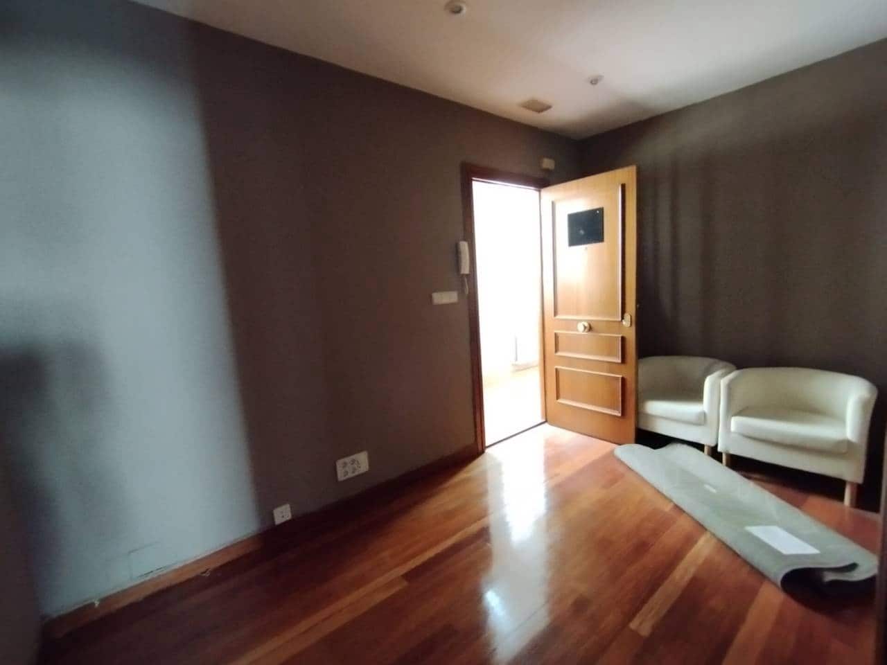 Toimisto vuokrattavana paikassa Bilbao - 490 € (Ref: 3894695)