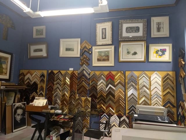 Commercial for sale in Bilbao - € 370,000 (Ref: 4137256)