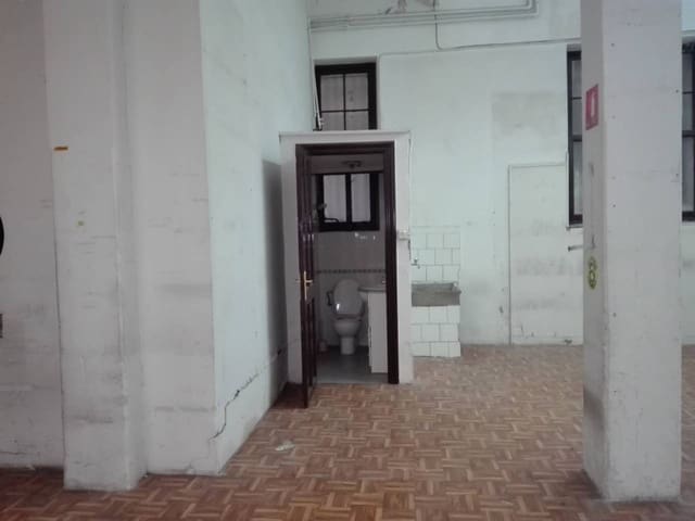 Kommersiell att hyra i Bilbao - 1 500 € (Ref: 4218314)