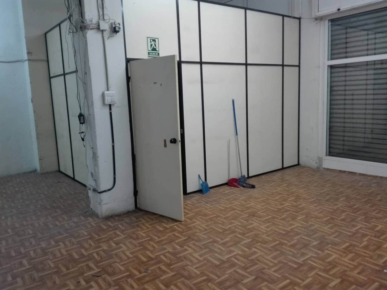 Erhverv til leje i Bilbao - € 1.500 (Ref: 4218314)