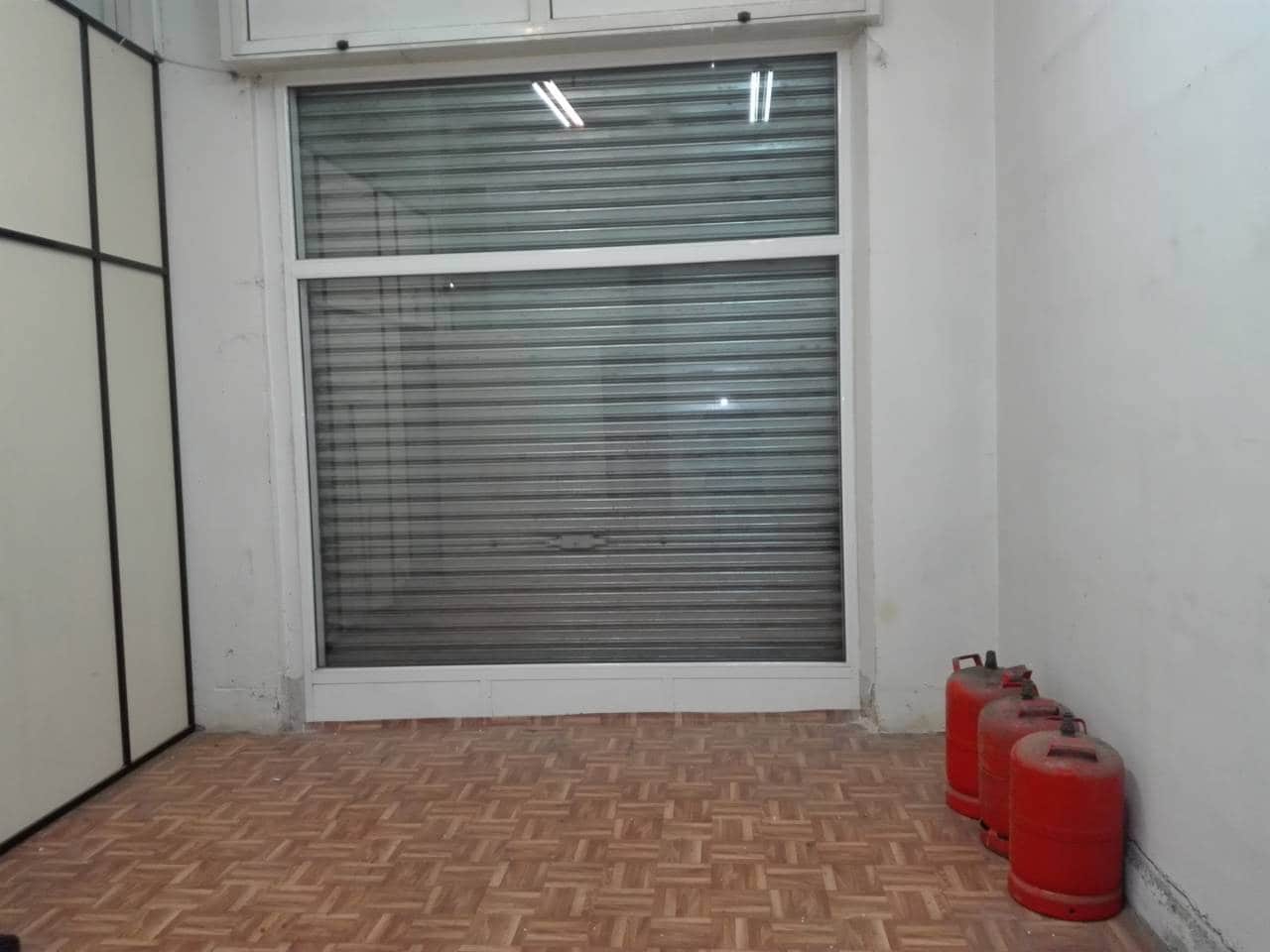 Erhverv til leje i Bilbao - € 1.500 (Ref: 4218314)