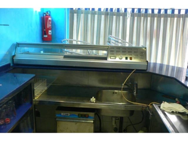 Comercial para venda em Bilbao - 126 000 € (Ref: 4261001)