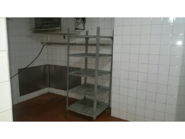 Commercial for rent in Bilbao - € 500 (Ref: 4285681)