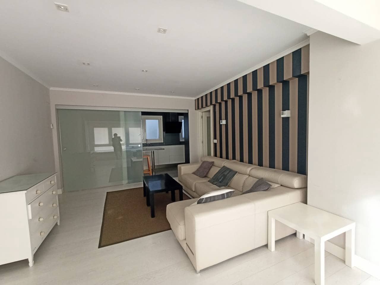 2 soveværelse Lejlighed til leje i Bilbao - € 1.350 (Ref: 4313253)