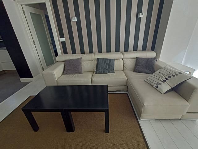 2 bedroom Flat for rent in Bilbao - € 1,350 (Ref: 4313253)