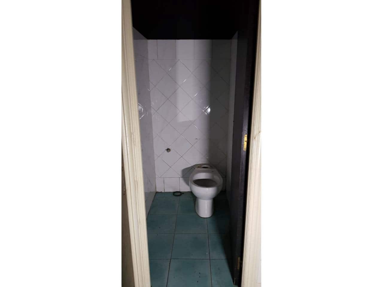 Kommersiell til salgs i Bilbao - € 130 000 (Ref: 4370415)