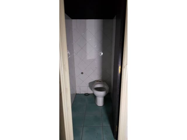 Comercial para venda em Bilbao - 130 000 € (Ref: 4370415)