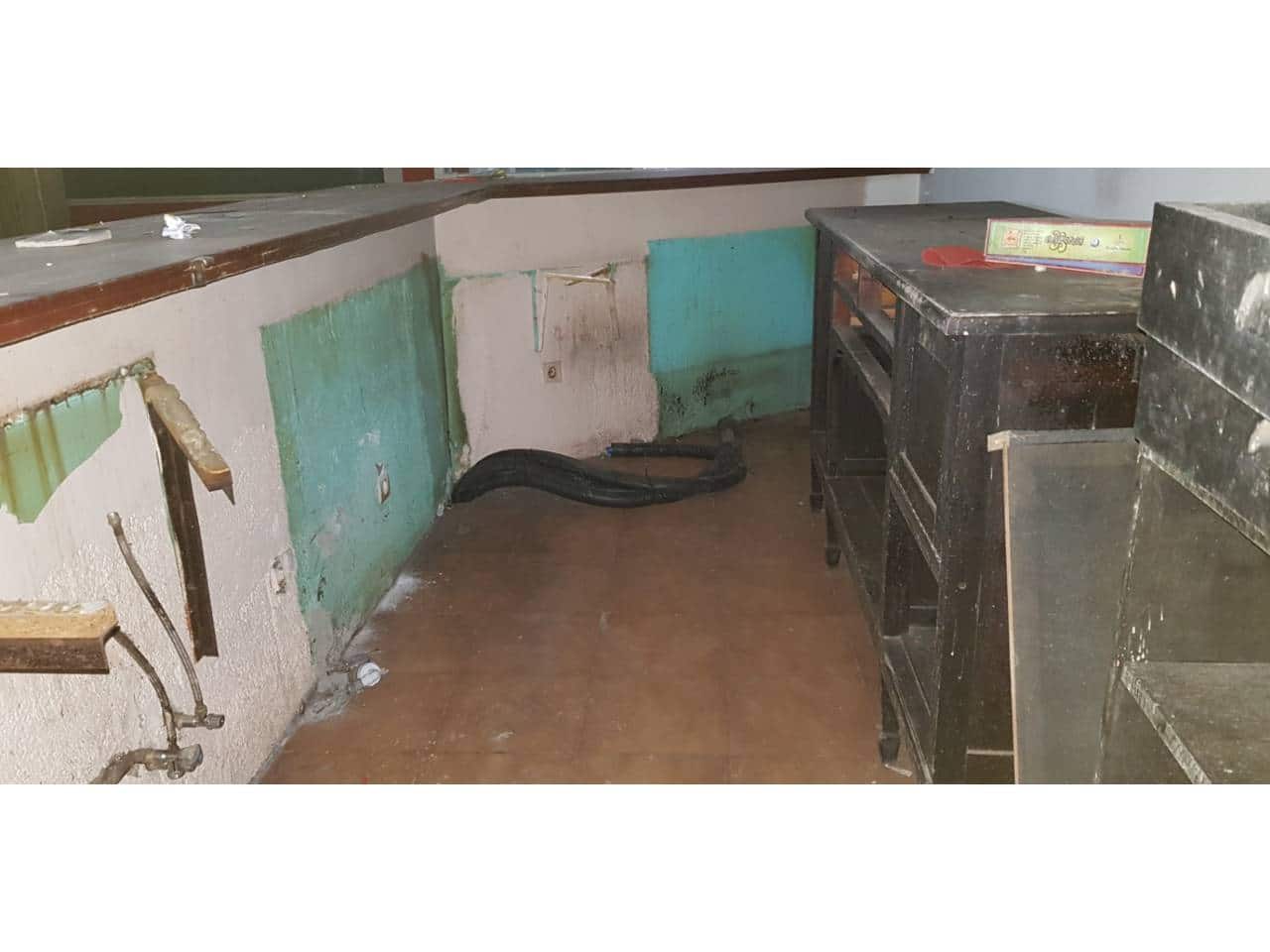 Kommersiell til salgs i Bilbao - € 130 000 (Ref: 4370415)