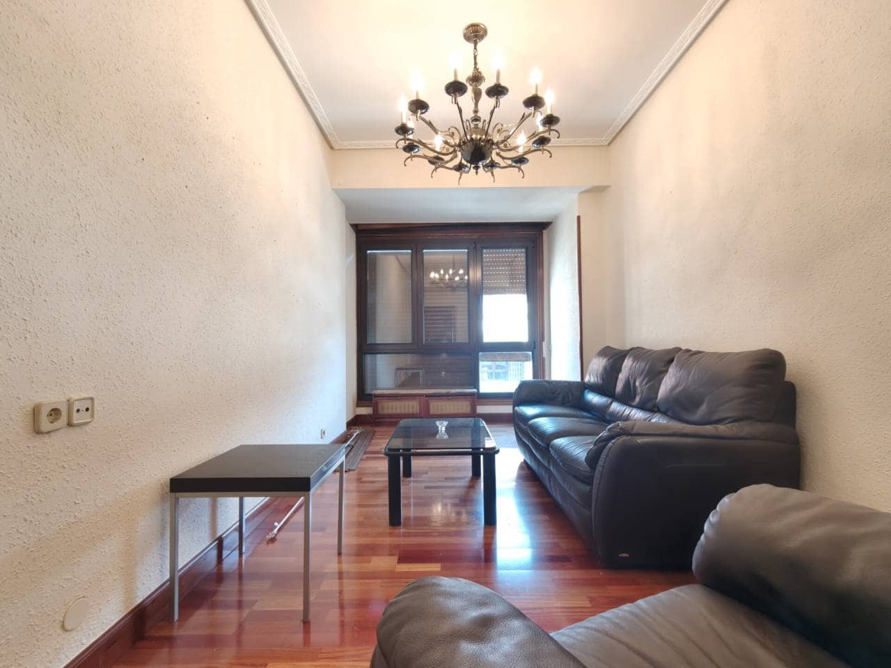 3 bedroom Flat for rent in Bilbao - € 1,400 (Ref: 4421010)