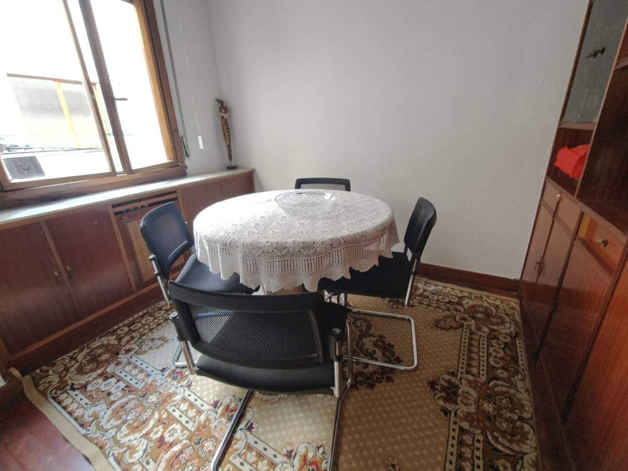3 bedroom Flat for rent in Bilbao - € 1,400 (Ref: 4421010)