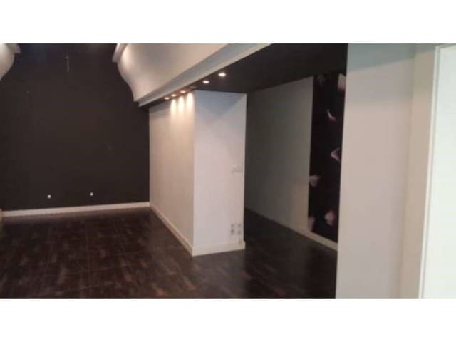 Commercieel te koop in Getxo - € 306.000 (Ref: 4447887)