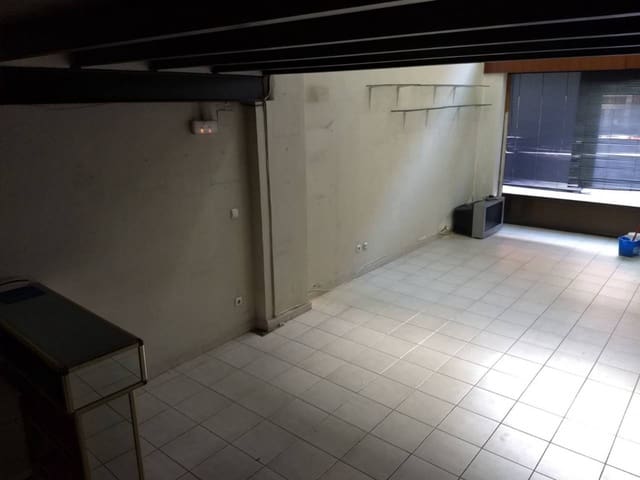 Commercial for sale in Bilbao - € 126,000 (Ref: 4460644)