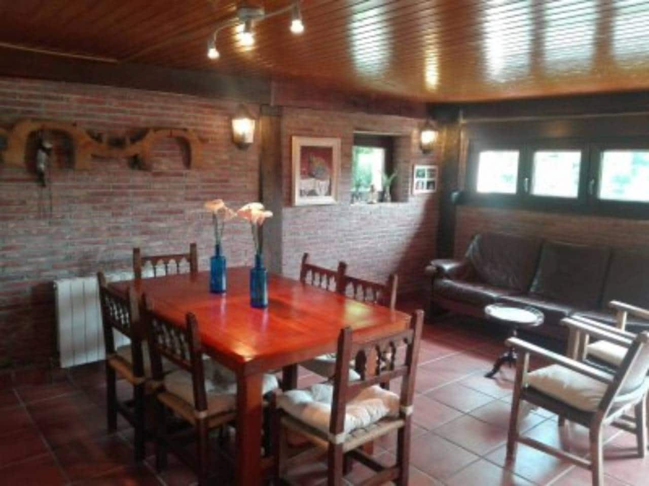 6 sovrum Semi-fristående Villa till salu i Maruri - 520 000 € (Ref: 4580098)