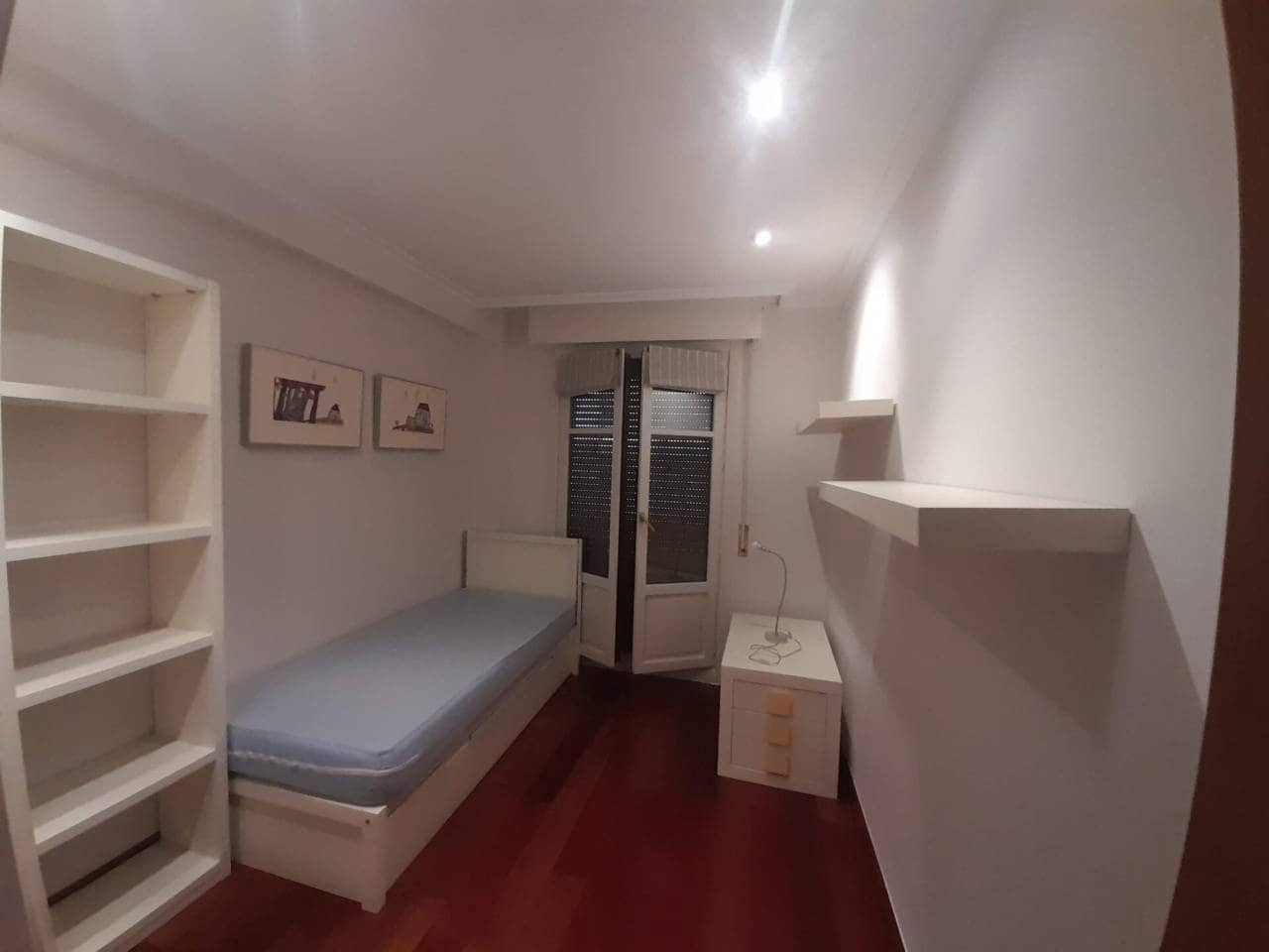 2 bedroom Flat for rent in Bilbao with garage - € 1,200 (Ref: 4629084)