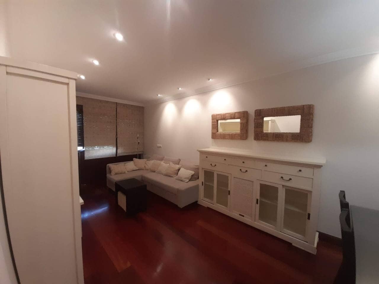 2 bedroom Flat for rent in Bilbao with garage - € 1,200 (Ref: 4629084)