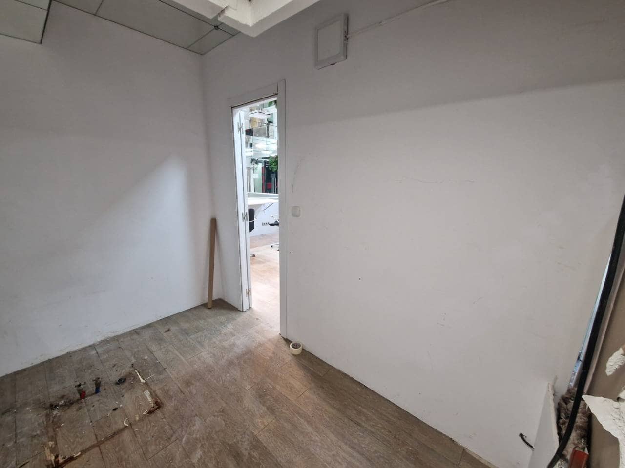 Commercial for rent in Bilbao - € 400 (Ref: 4647174)